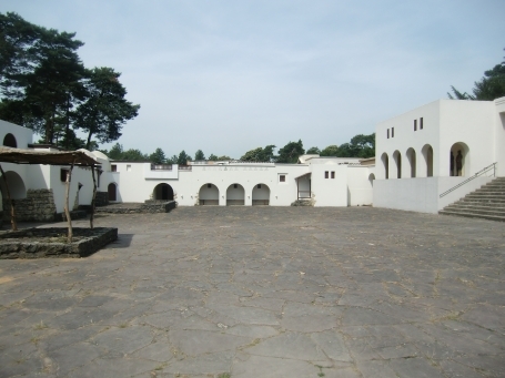 Groesbeek NL : Heilig-Landstichting, Profetenlaan, Museumpark Orientalis, Palast des Pilatus